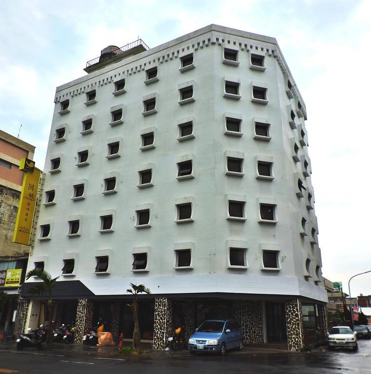 โรงแรมเมซี เมืองฮวาเหลียน ภายนอก รูปภาพ